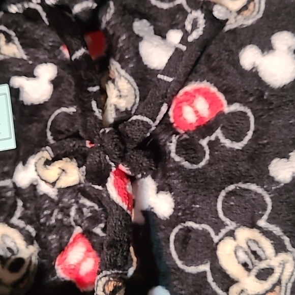 Mickey Mouse Kids Bathrobe NWT - Picture 5 of 8